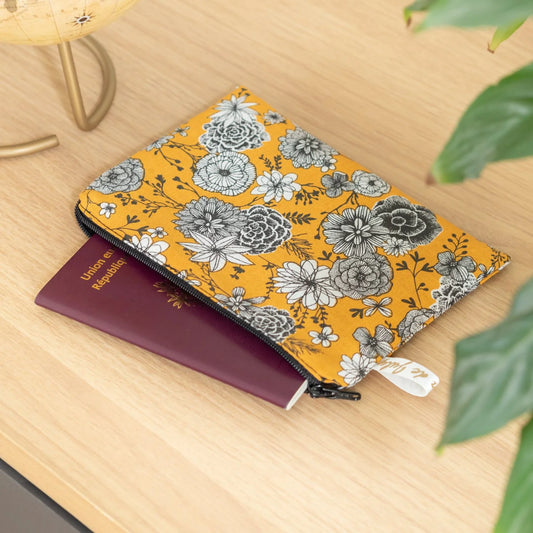 Pochette plate en tissu Mustard - L'Atelier de July