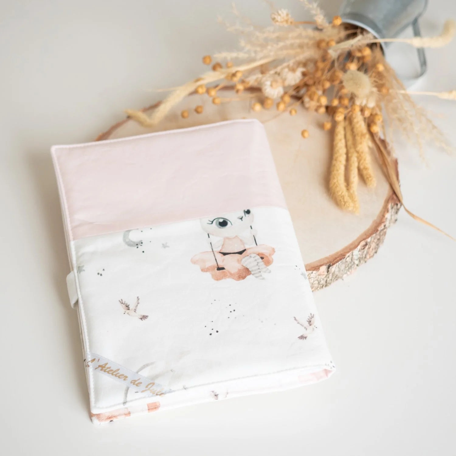 Protège carnet de santé Luna - L'Atelier de July