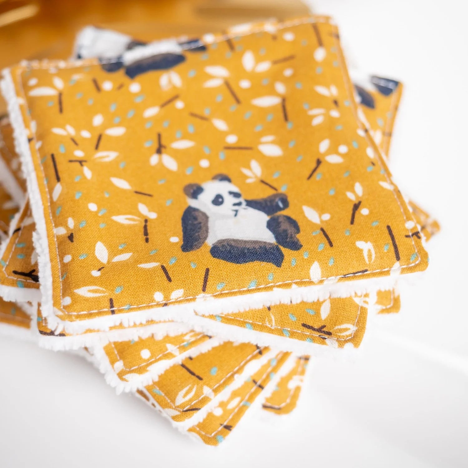 Coton lavable Bio et panier Panda