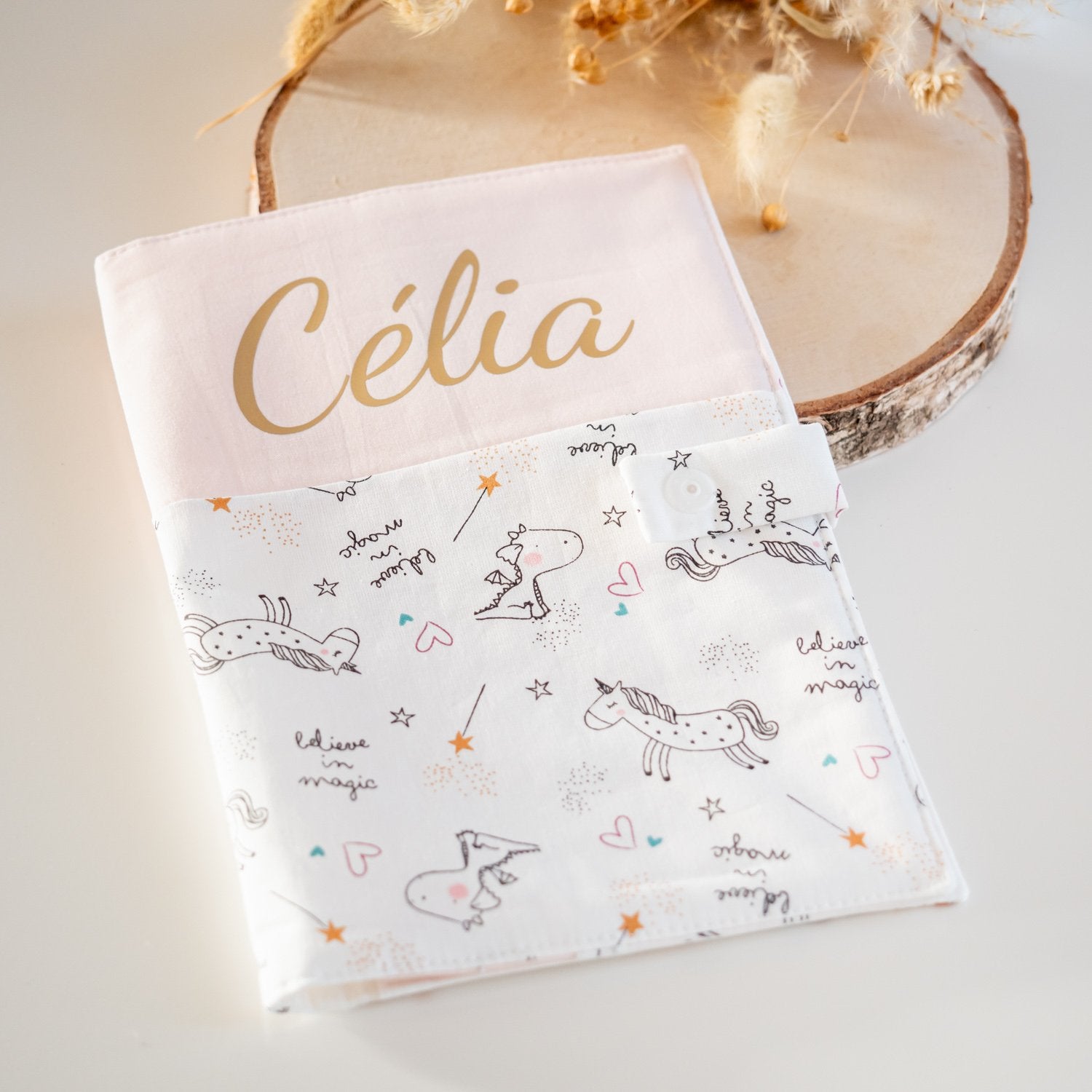 Protège carnet de santé Licornes phosphorescentes - L'Atelier de July