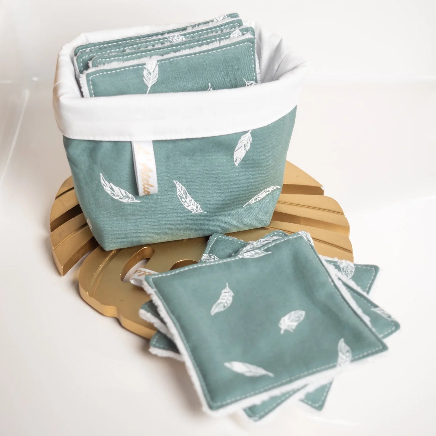 Coton lavable Bio et panier Plume d'eau