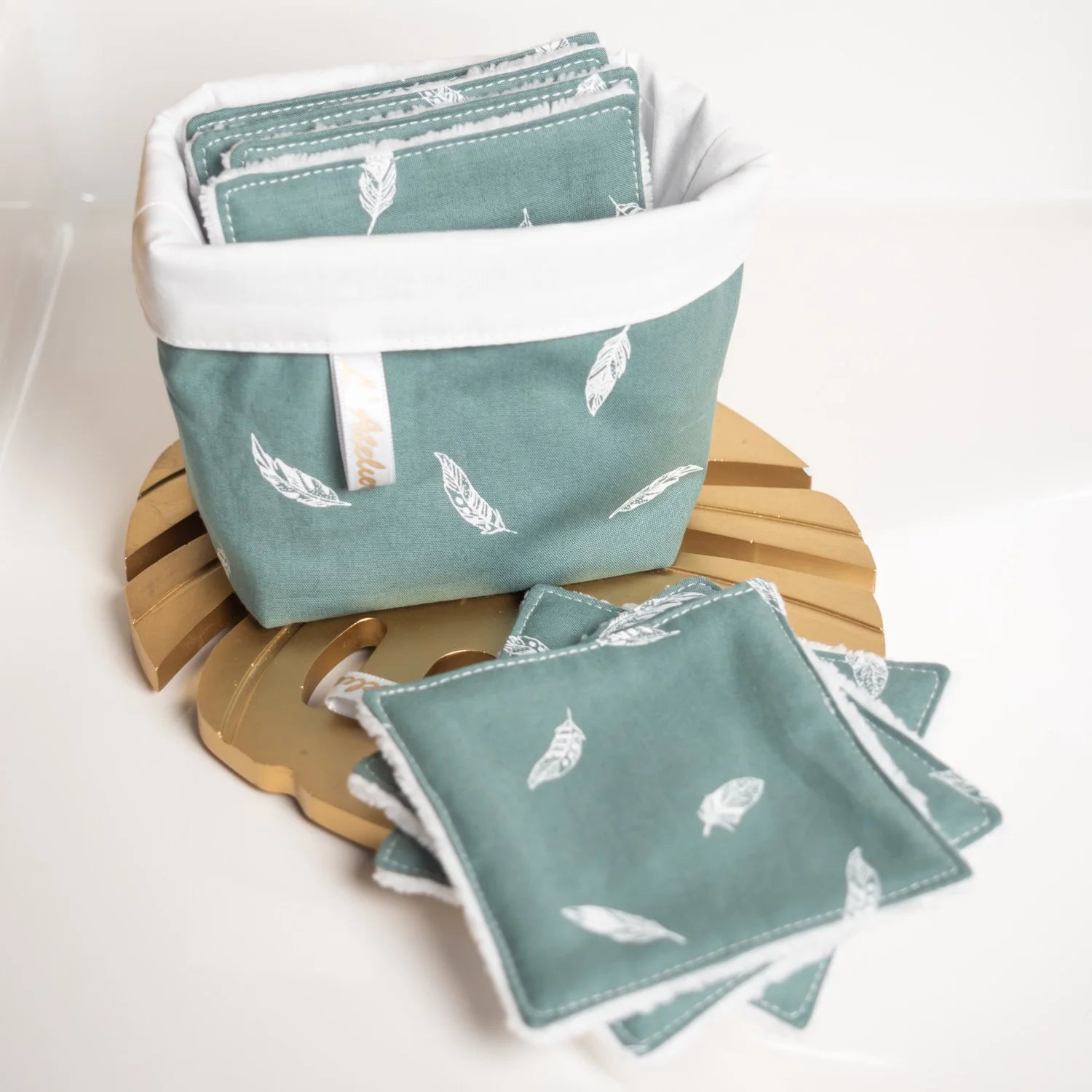 Coton lavable réutilisable en tissu et panier Plume d'eau - L'Atelier de July