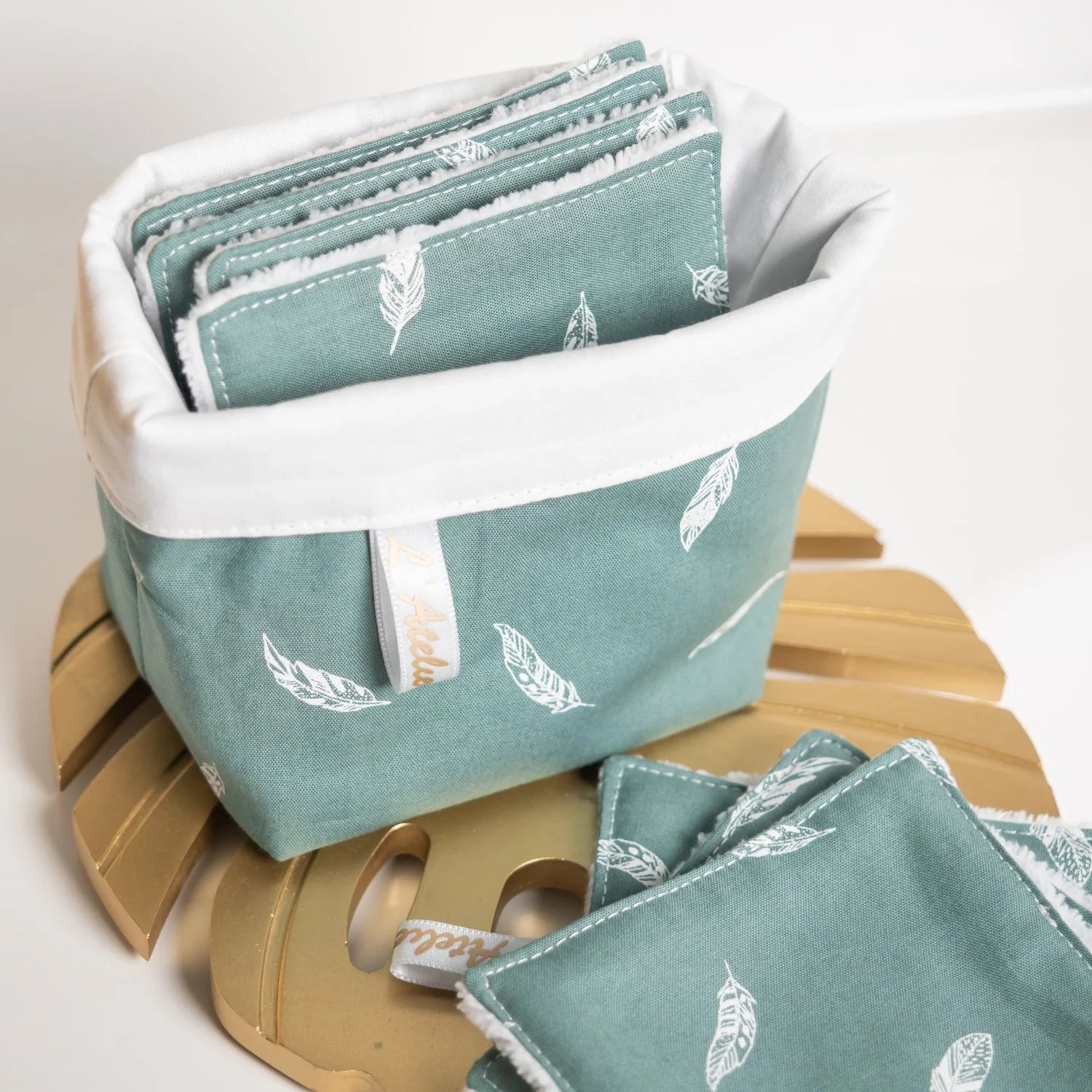 Coton lavable Bio et panier Plume d'eau