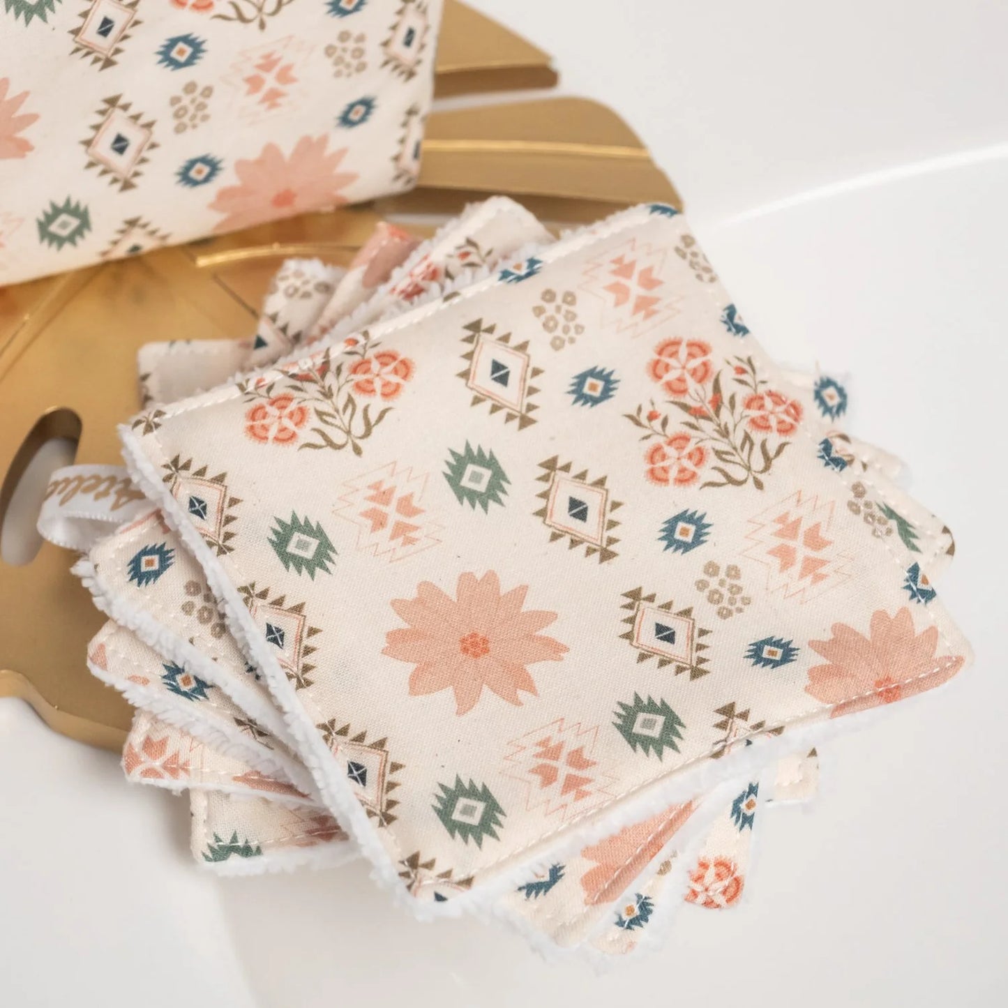 Coton lavable Bio et panier Bohème