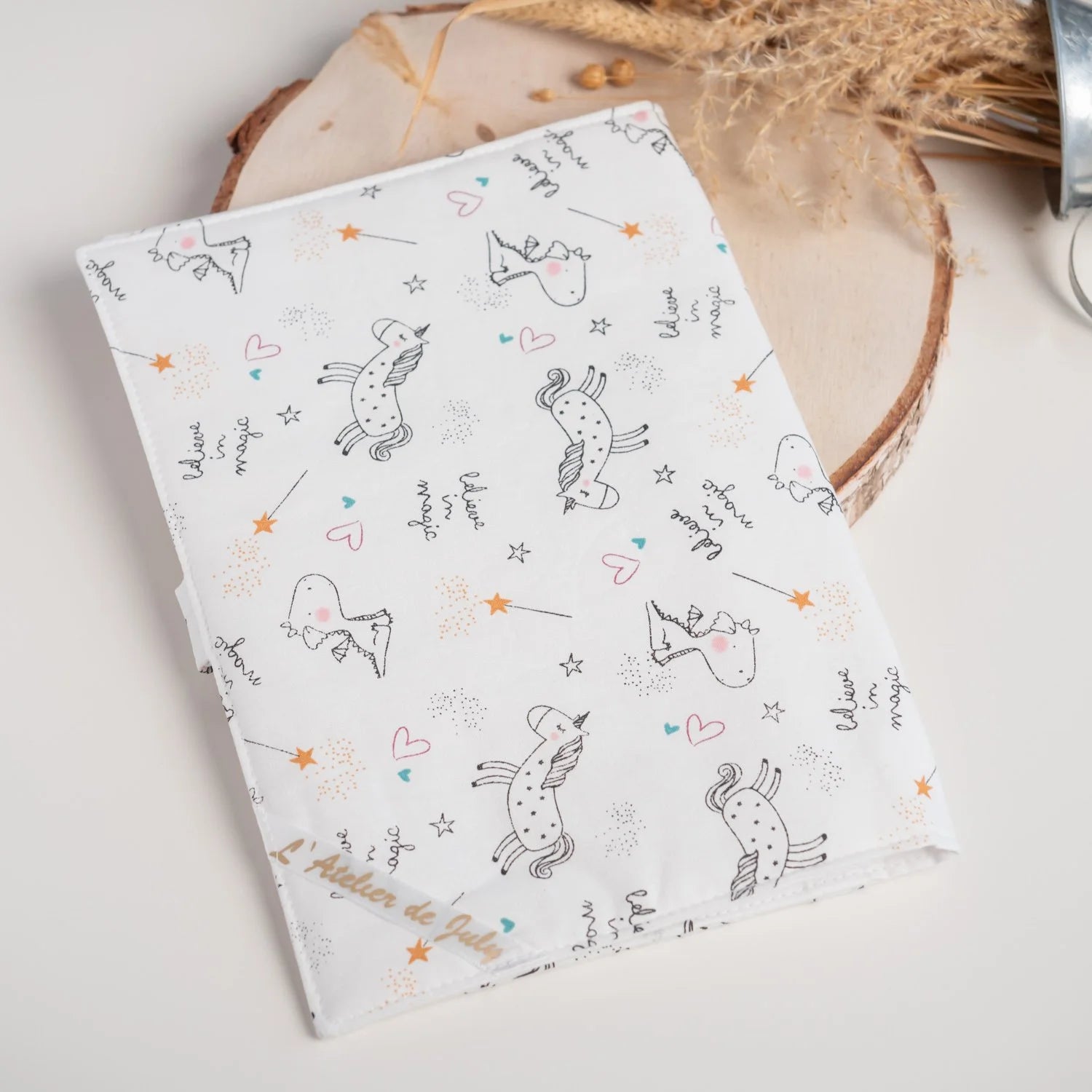Protège carnet de santé Licornes phosphorescentes - L'Atelier de July