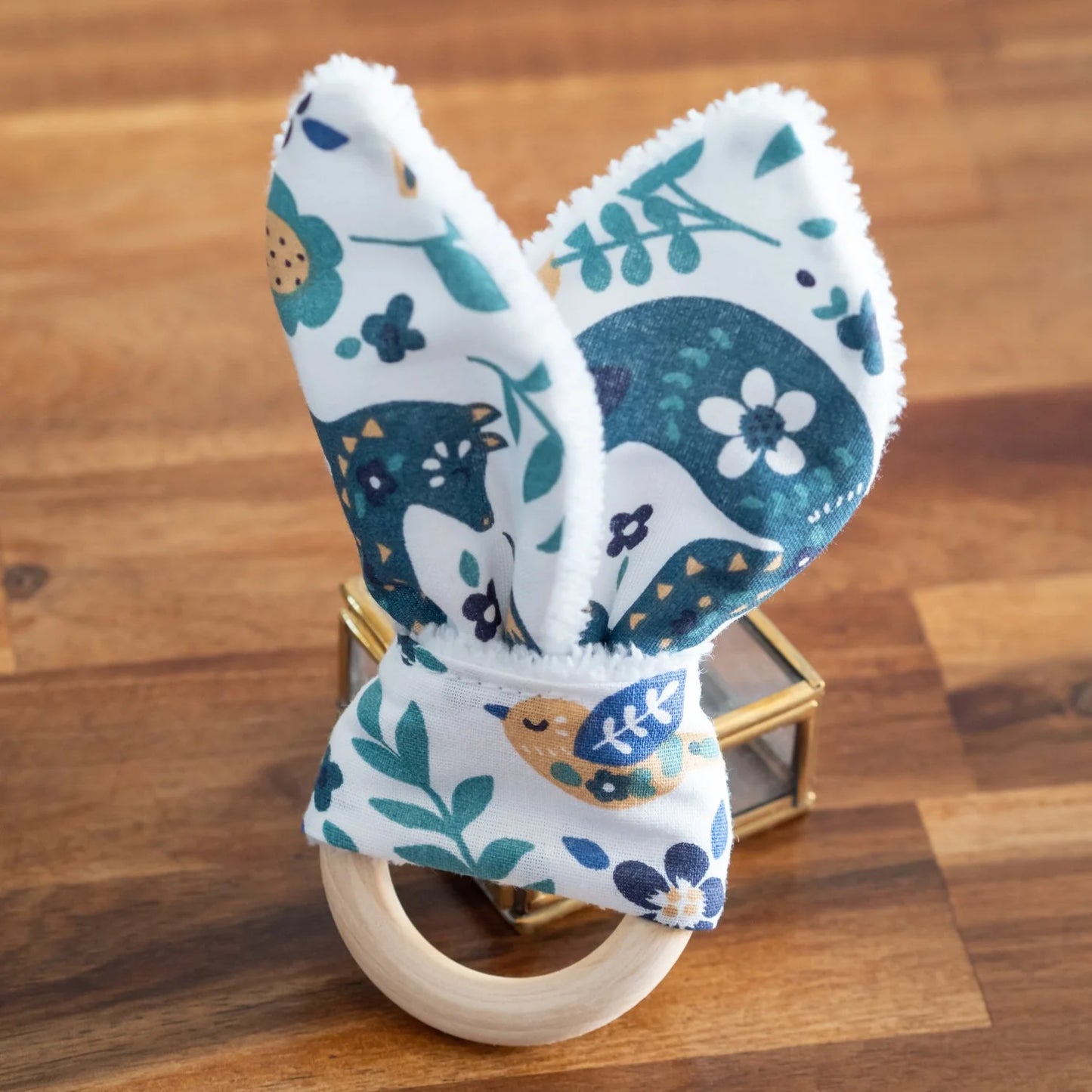 Anneau de dentition Wood oreilles de lapin pour bébé tissu bio