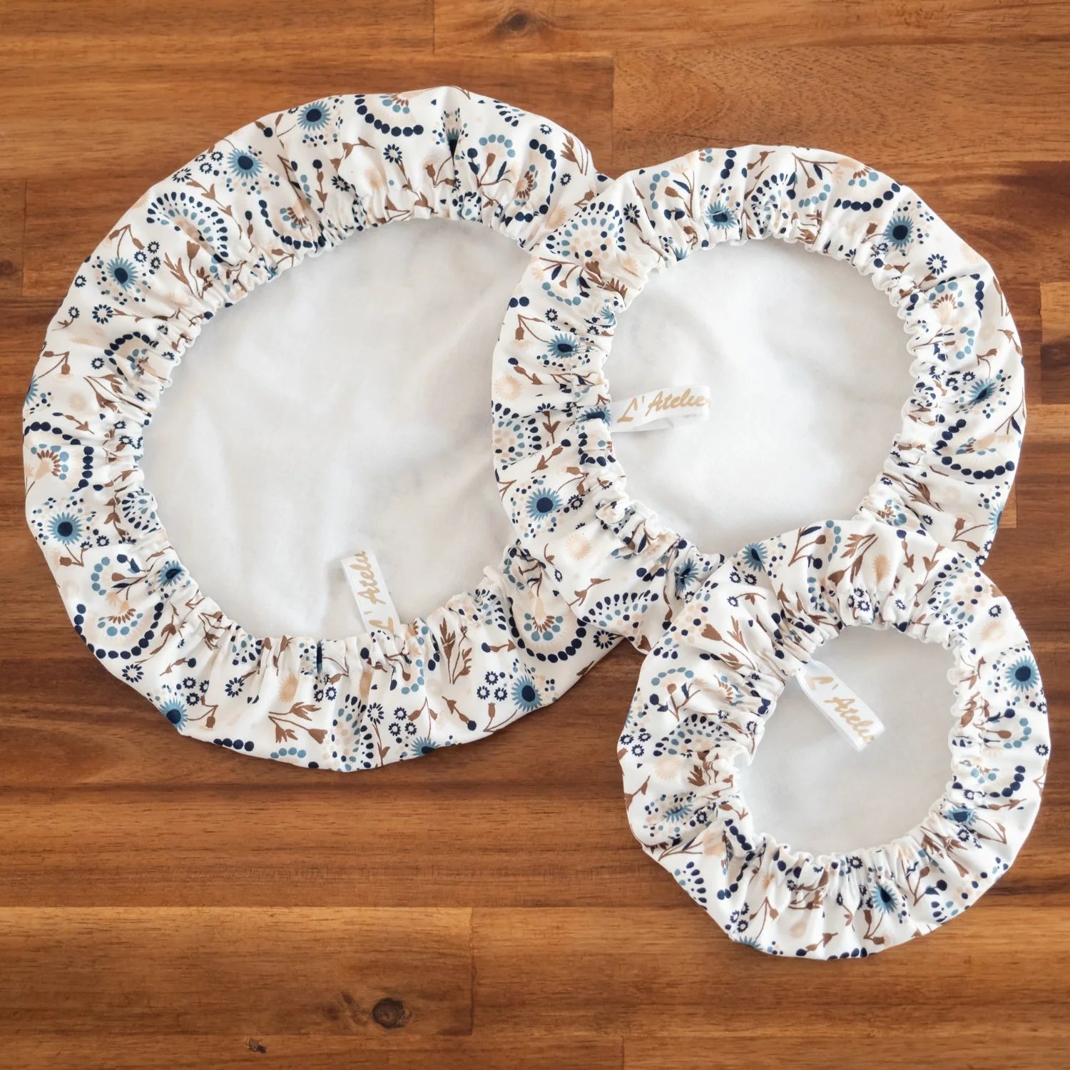 Charlotte / couvre-plat en tissu bio "White Éventail"