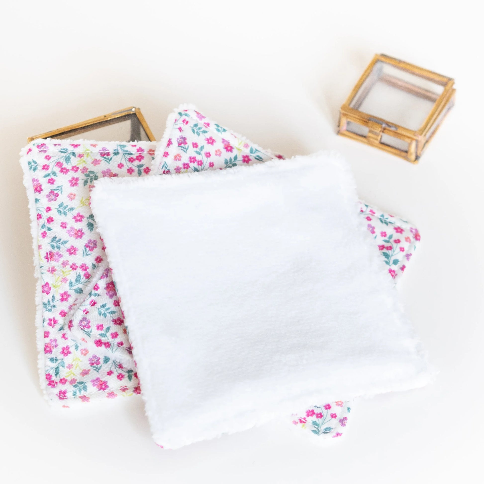 Coton lavable Bio et panier Cali