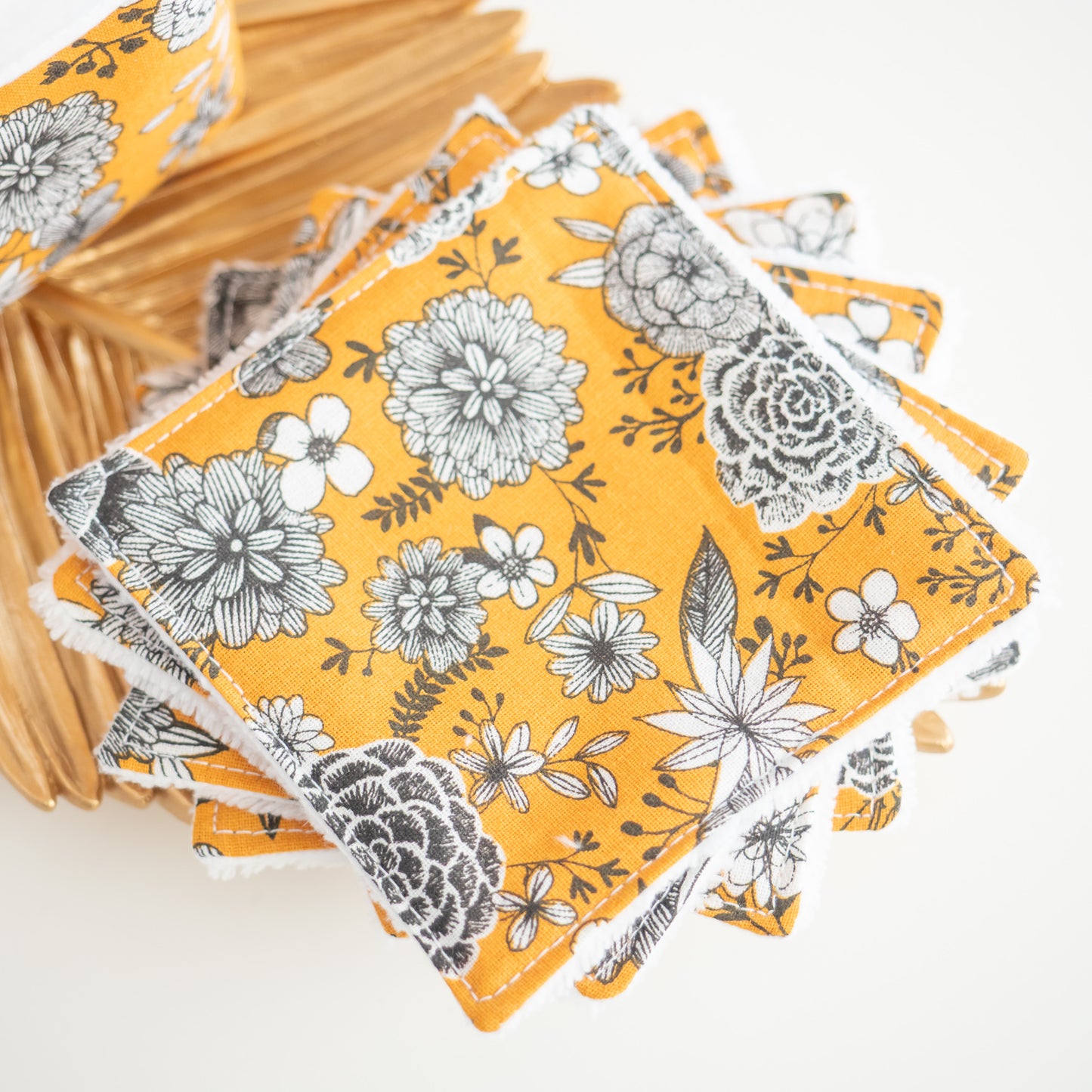 Coton lavable réutilisable en tissu et panier Mustard - L'Atelier de July
