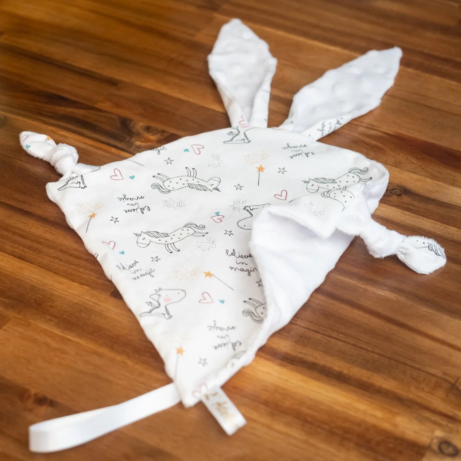 Doudou plat en tissu bio Licornes phosphorescentes - L'Atelier de July