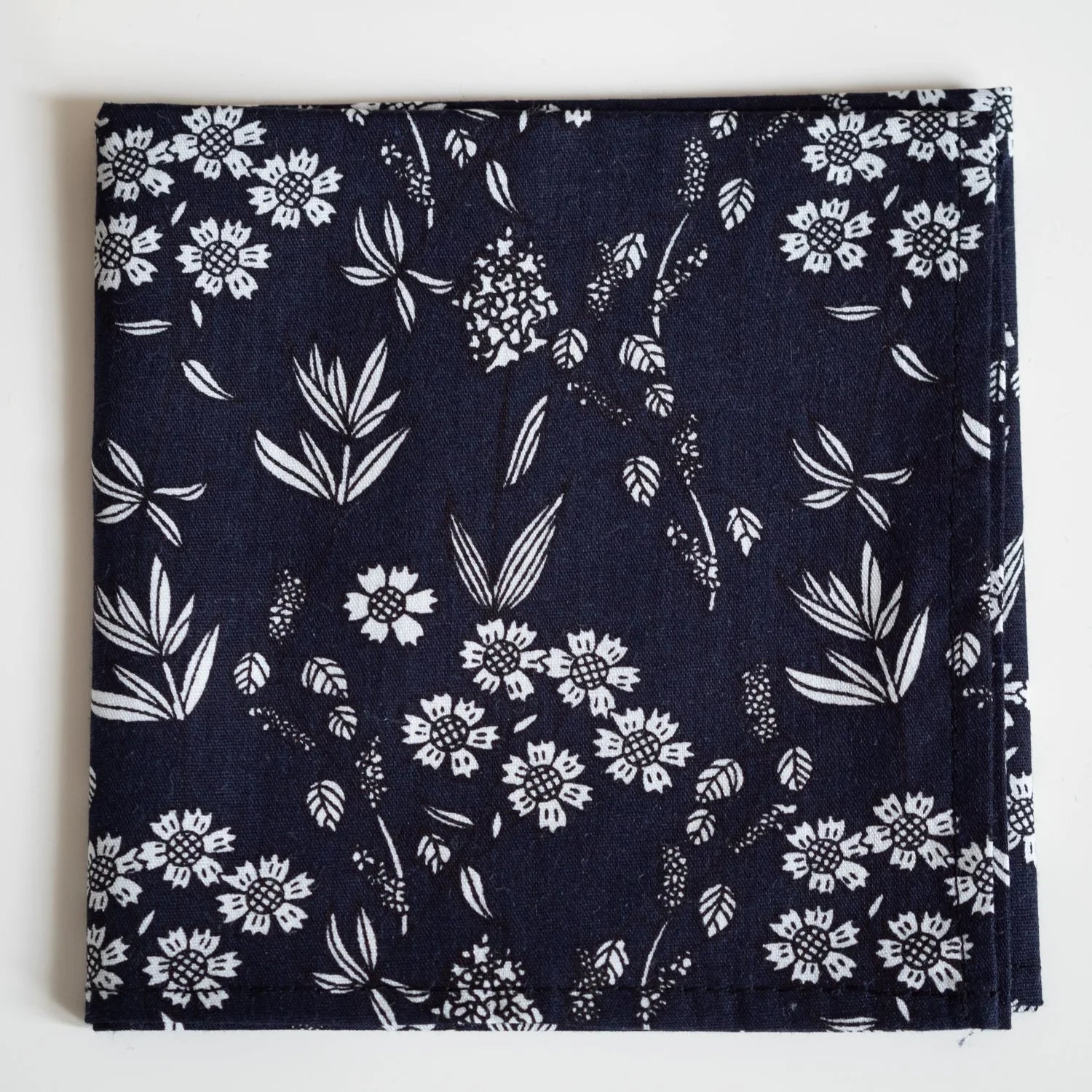 Grand mouchoir en coton BIO « Blueberry » lavable et réutilisable