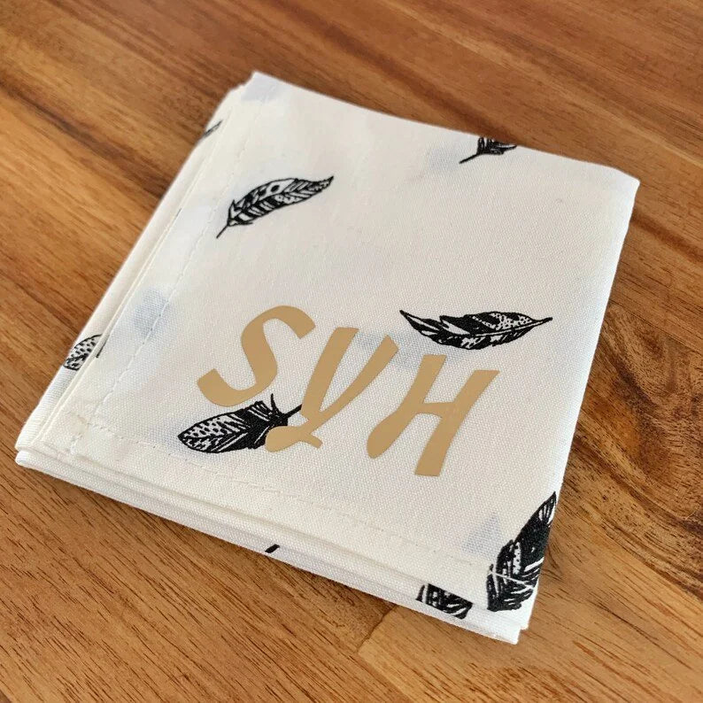 Grand mouchoir coton BIO « Plume Noire » lavable et réutilisable personnalisable