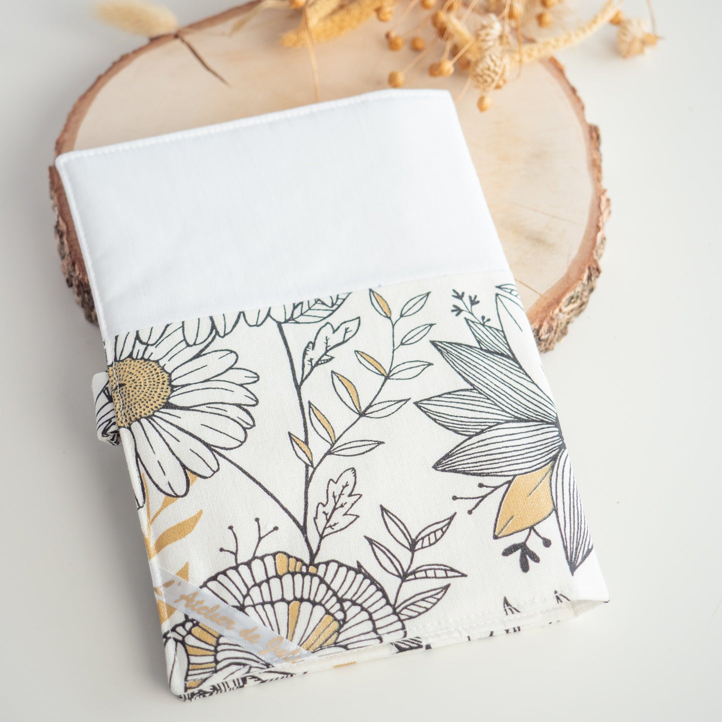 Protège carnet de santé April - L'Atelier de July