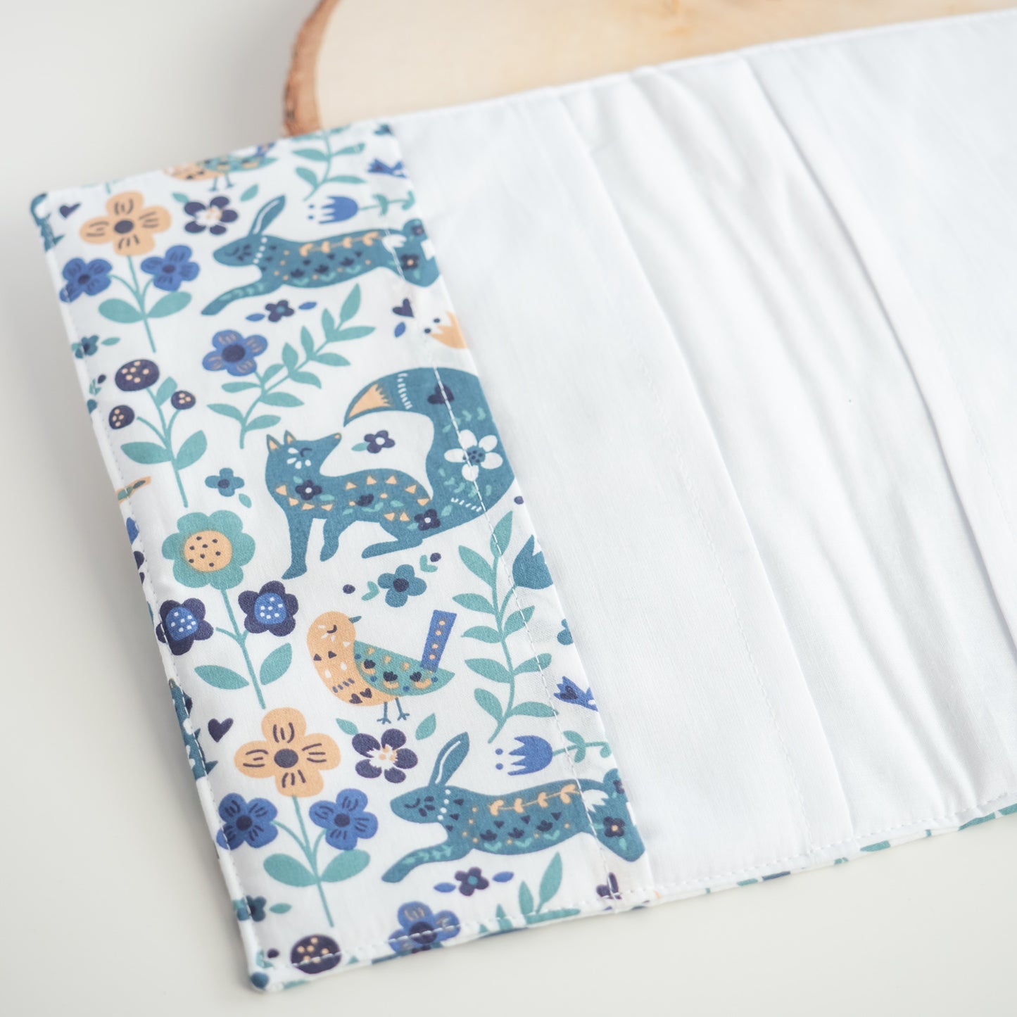 Protège carnet de santé Wood - L'Atelier de July