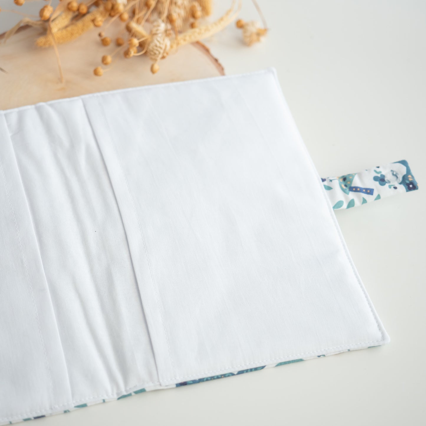Protège carnet de santé Wood - L'Atelier de July