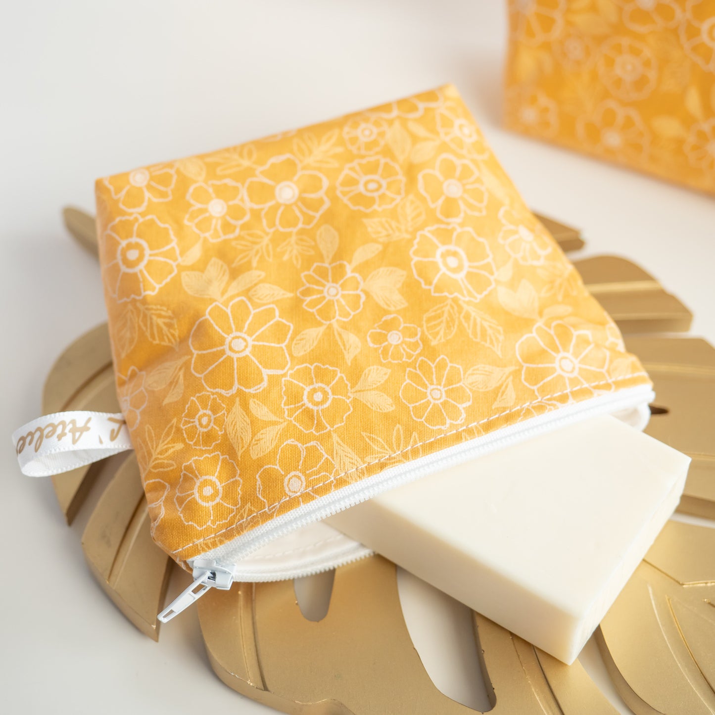 Trousse à savon coton enduit Acidulé - L'Atelier de July